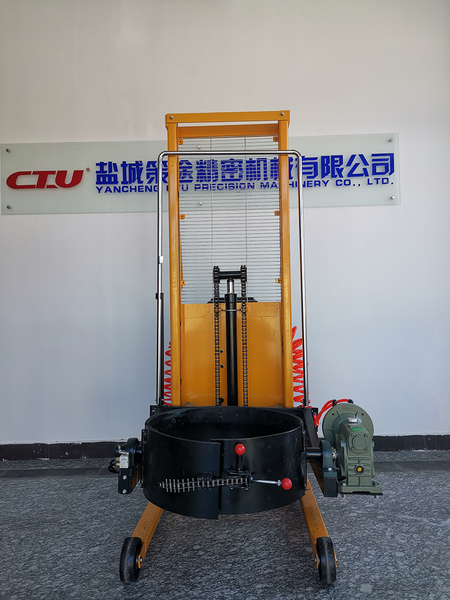 策途非标定制倒料机